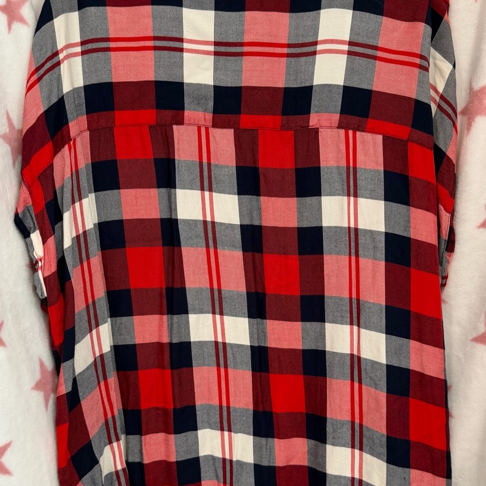 COMO VINTAGE 2X. Red Navy White Plaid Button-Up Shirt - Picture 2 of 5